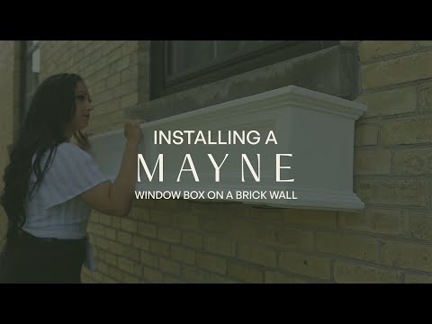 Mayne Fairfield 4ft Self-Watering Window Box with Steel Wall Mount Brackets